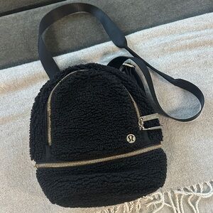 lululemon athletica Black Fleece City Adventure Mini Backpack